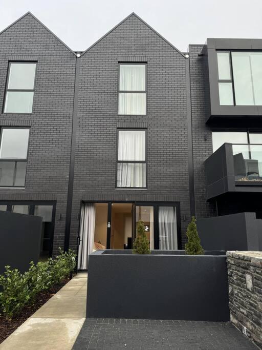 Black-Luxe Living In The Heart Of City Apartman Christchurch Kültér fotó