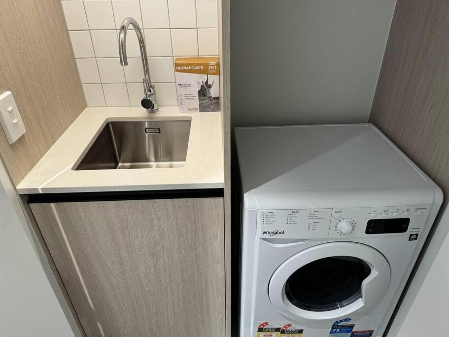 Black-Luxe Living In The Heart Of City Apartman Christchurch Kültér fotó