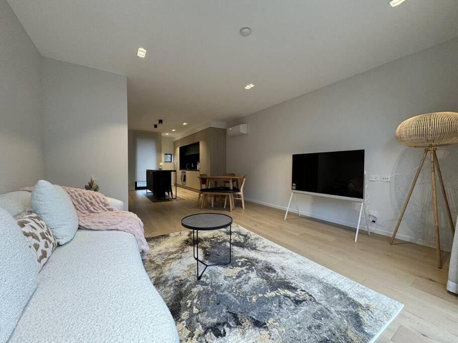 Black-Luxe Living In The Heart Of City Apartman Christchurch Kültér fotó